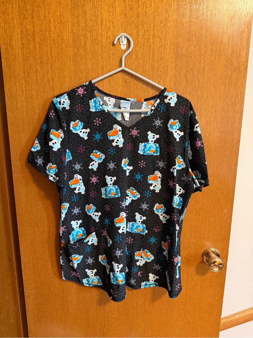 Olaf Print Scrub Top